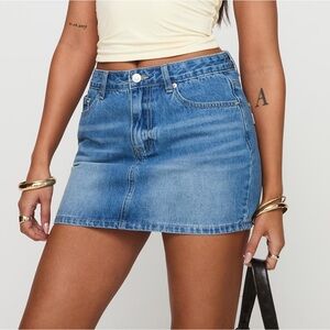 Princess Polly Paulette Denim Mini Skirt Light Wash Size 6 NEW Spring Summer